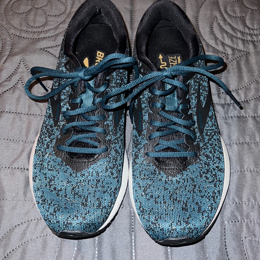 Brooks Launch 6 Running Shoes
